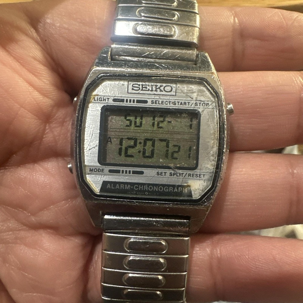 1989 Vintage SEIKO Alarm Chrono A904-5199 Japan 33mm Silver Works Read Descriptn